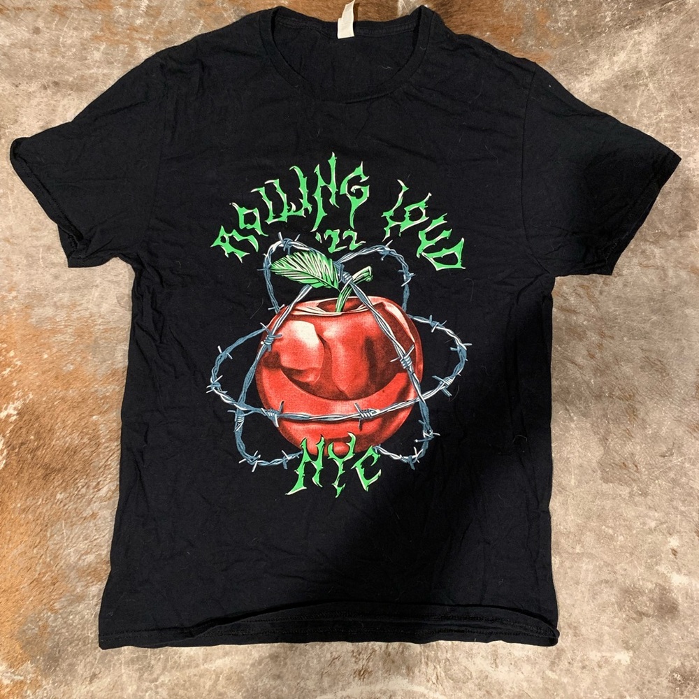 Fruit of the Loom Black and Red Short Sleeve Tee